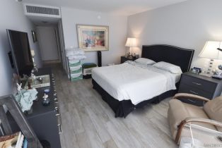 , 1750 Avenida Del Mundo, Coronado, CA 92118 - 8