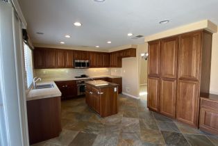 Single Family Residence, 28772 Keri Lynn ave, Murrieta, CA 92563 - 3