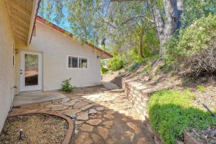 Single Family Residence, 13940 NORTHCREST ln, Poway, CA 92064 - 31