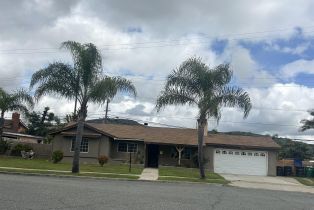 Single Family Residence, 11332 Colbow st, Orange, CA 92869 - 2