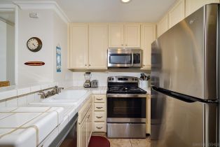 Condominium, 999 Pacific st, Oceanside, CA 92054 - 6