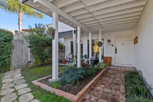 Single Family Residence, 1635 Olmeda st, Encinitas, CA 92024 - 11