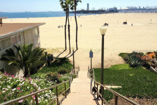 Condominium, 18 3rd pl, Long Beach, CA 90802 - 2