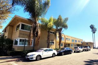 Condominium, 18 3rd Place, Long Beach, CA  Long Beach, CA 90802