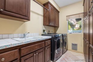 Single Family Residence, 528 Flores de Oro, Rancho Santa Fe, CA 92067 - 31