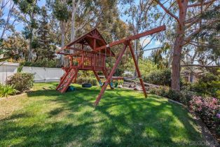 Single Family Residence, 528 Flores de Oro, Rancho Santa Fe, CA 92067 - 38