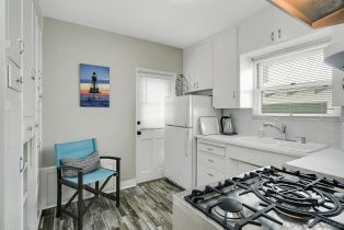 , 954 C ave, Coronado, CA 92118 - 4