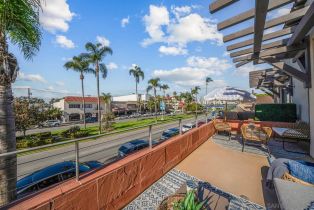 Condominium, 141 Orange, Coronado, CA  Coronado, CA 92118