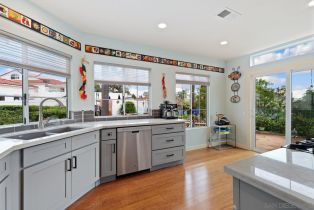 Single Family Residence, 3319 Tripoli way, Oceanside, CA 92056 - 4