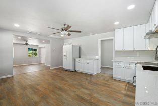 Single Family Residence, 131 Brandon rd, Fallbrook, CA 92028 - 4