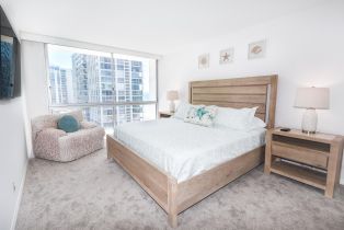 , 1730 Avenida Del Mundo, Coronado, CA 92118 - 5