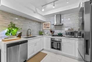 Condominium, 10926 Bluffside dr, Studio City, CA 91604 - 11