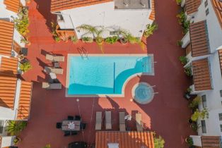 Condominium, 10926 Bluffside dr, Studio City, CA 91604 - 22