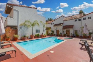 Condominium, 10926 Bluffside dr, Studio City, CA 91604 - 23