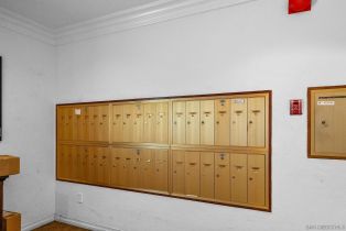 Condominium, 10926 Bluffside dr, Studio City, CA 91604 - 32