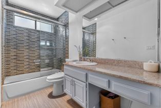 Condominium, 10926 Bluffside dr, Studio City, CA 91604 - 9