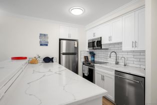 Condominium, 1730 Avenida Del Mundo, Coronado, CA 92118 - 15