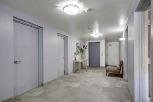 , 356 PLAYA DEL NORTE 8, La Jolla, CA 92037 - 4