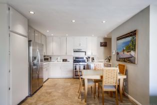 , 356 PLAYA DEL NORTE 8, La Jolla, CA 92037 - 8