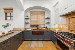 , 937 F ave, Coronado, CA 92118 - 11