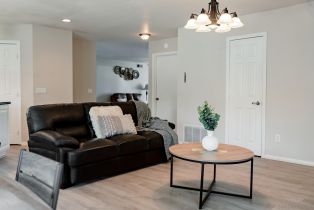 Single Family Residence, 13340 Miguel Garden way, Poway, CA 92064 - 15