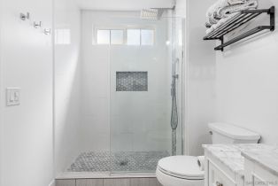 Single Family Residence, 2801 Jacaranda ave, Carlsbad, CA 92009 - 16