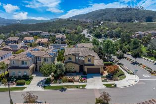 Single Family Residence, 7152 Sitio Corazon, Carlsbad, CA 92009 - 52