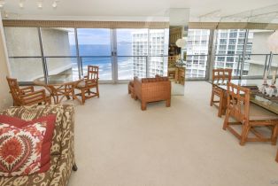 , 1750 Avenida Del Mundo, Coronado, CA 92118 - 4