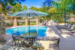 , 3737 Glen, Carlsbad, CA 92010 - 17