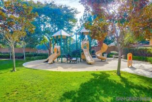 , 3737 Glen, Carlsbad, CA 92010 - 18