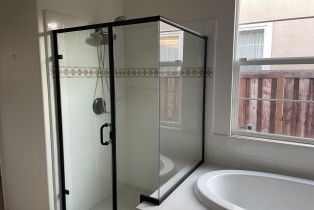 , 3737 Glen, Carlsbad, CA 92010 - 6