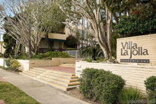 , 6455 La Jolla blvd, La Jolla, CA 92037 - 2