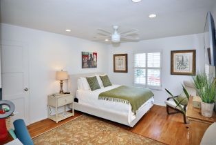 , 529 Fern gln, La Jolla, CA 92037 - 19