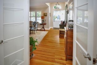 , 529 Fern gln, La Jolla, CA 92037 - 32