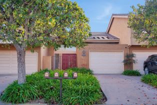 , 2579 Caminito Muirfield, La Jolla, CA 92037 - 2