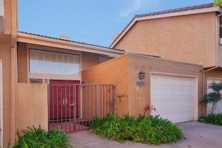 , 2579 Caminito Muirfield, La Jolla, CA 92037 - 3