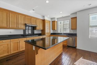 Condominium, 52 Honey Locust, Irvine, CA 92606 - 23