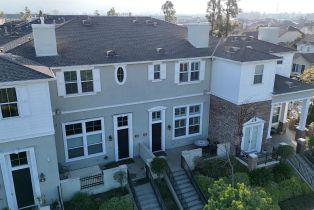 Condominium, 52 Honey Locust, Irvine, CA  Irvine, CA 92606