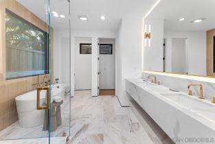 Single Family Residence, 806 Hygeia, Encinitas, CA 92024 - 12