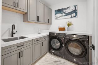 Single Family Residence, 806 Hygeia, Encinitas, CA 92024 - 9