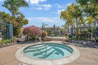 Condominium, 8585 Via Mallorca, La Jolla, CA 92037 - 31