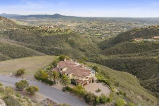 Single Family Residence, 18233 Via Ambiente, Rancho Santa Fe, CA 92067 - 66