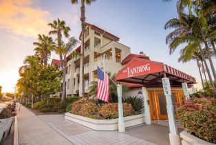 Condominium, 1099 1st st, Coronado, CA  Coronado, CA 92118