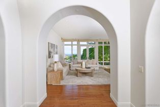 Single Family Residence, 6735 La Jolla Scenic dr, La Jolla, CA 92037 - 8