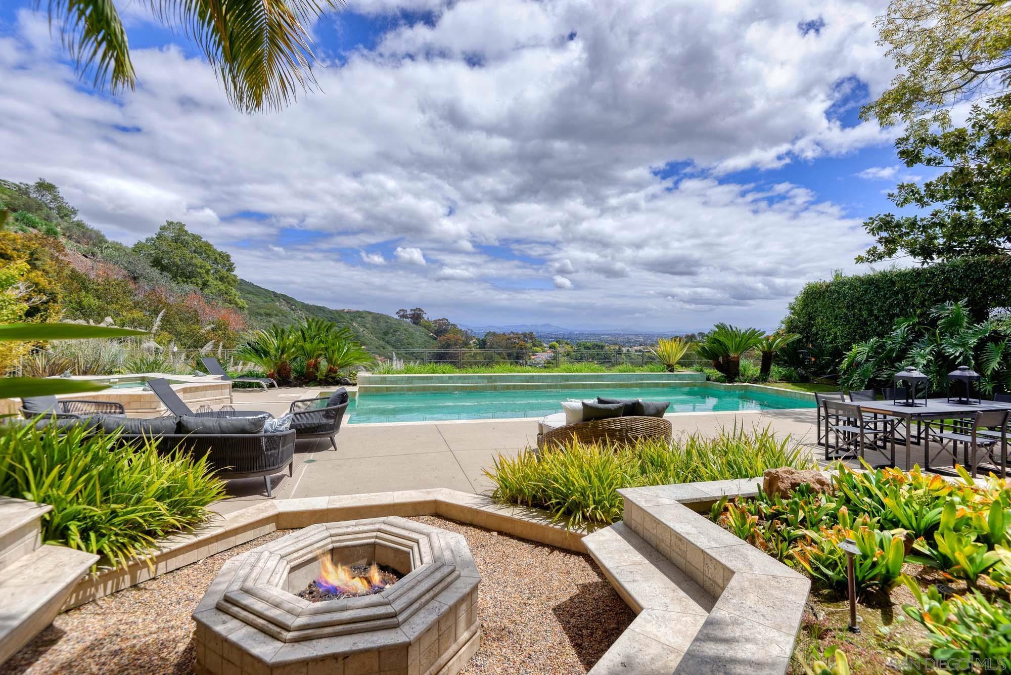 Single Family Residence, 6735 La Jolla Scenic dr, La Jolla, CA 92037 - 1