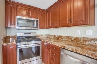 , 314 Channel ln, Oceanside, CA 92054 - 5