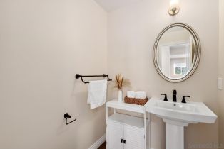 Single Family Residence, 7027 Alicante rd, Carlsbad, CA 92009 - 10