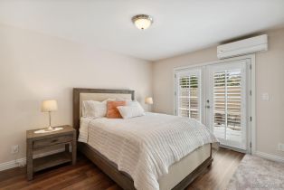 Single Family Residence, 7027 Alicante rd, Carlsbad, CA 92009 - 11