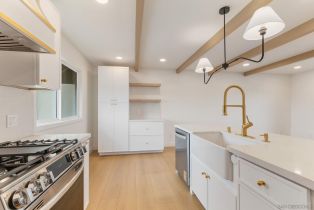 , 210 A st, Encinitas, CA 92024 - 8