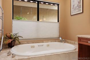 Single Family Residence, 6541 Vispera pl, Carlsbad, CA 92009 - 23